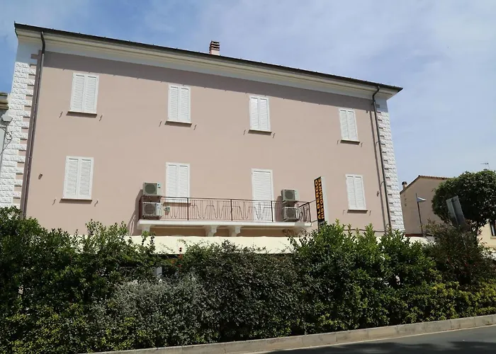 Locanda Roma Sleep & Food Donoratico