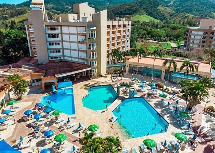 Flats termais em condomínio Apart Hotel de águas termais Gravatal