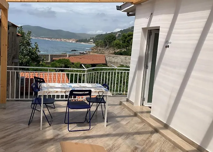 Quasi in Porto Rooms Castellabate