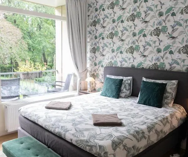 De Rode Beuk Bed and Breakfast Wassenaar