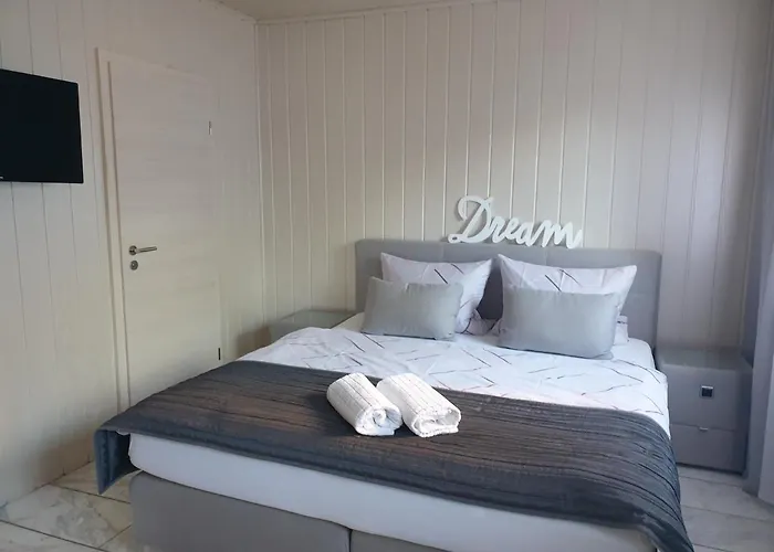 Gästezimmer - Scholz&Scholz GBR Hoyerswerda