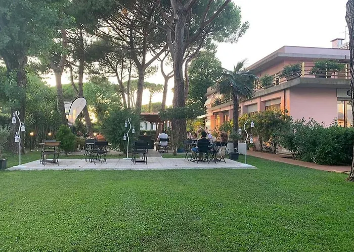 Hotel Storyville Business & Holiday - Special Offers Cinquale