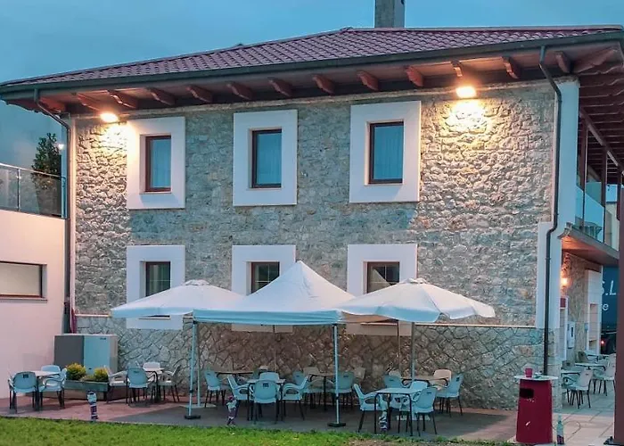 Hostal Oleo Auto Check-In Santander