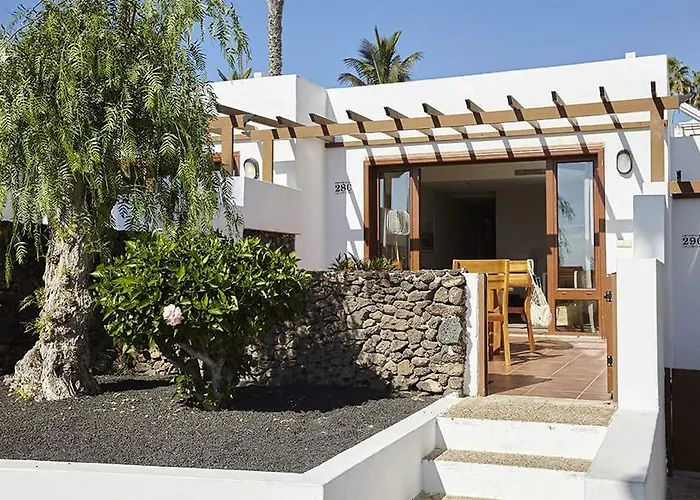 Flamingo Beach Resort Playa Blanca 