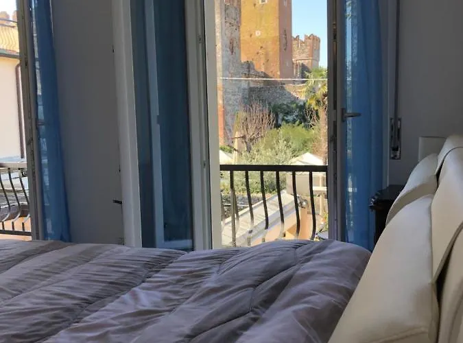 Hotel Castello Centro Storico Lazise