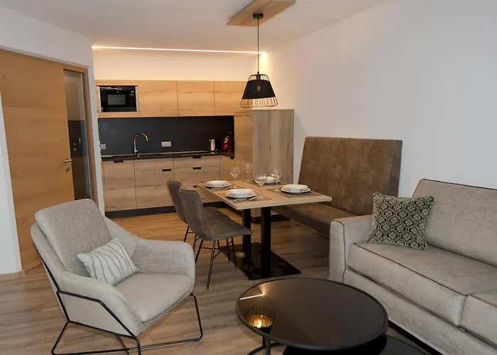 Hotel Goldener Adler Curon Venosta