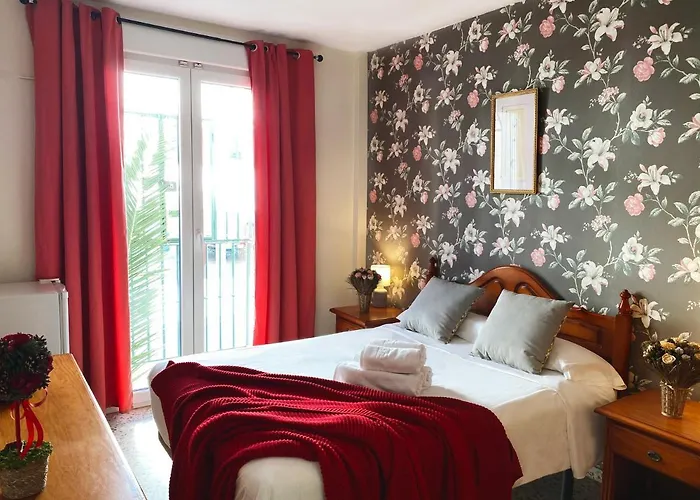 Hostal Azahara Nerja