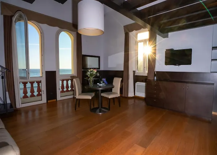 Villa Eva Beach Vintimille