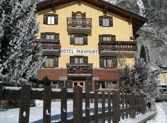 Hotel Paramont