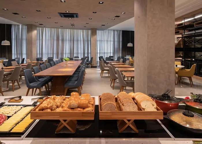 Slaviero Chapecó - Pet Friendly - Próximo a EFAPI Hotel