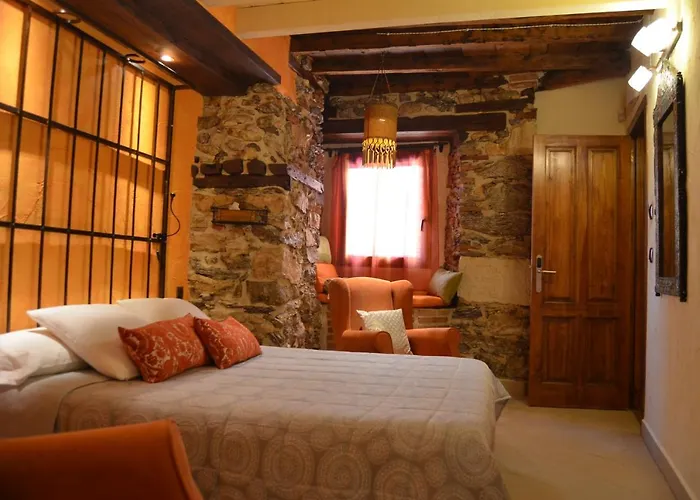 Hotel La Beltraneja Buitrago del Lozoya