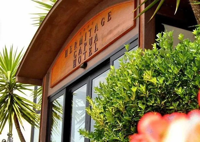 Hermitage Capua Hotel