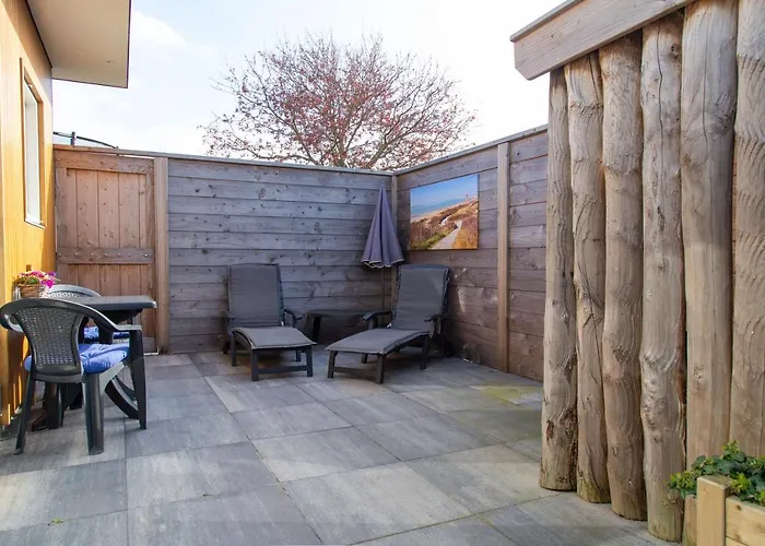 Luxe kamer Chambre Renard met eigen terras Zoutelande