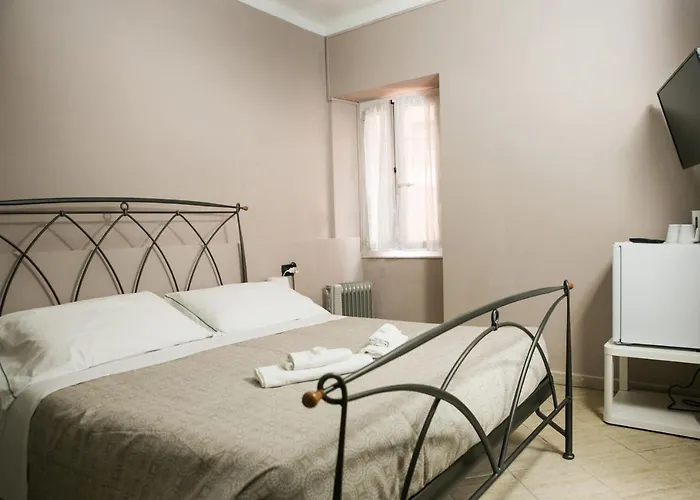 Vernazza2010 Rooms