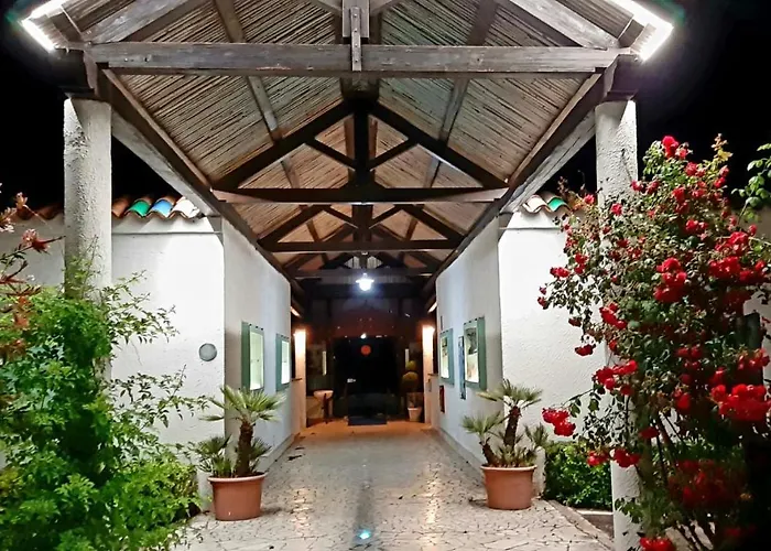 Villaggio Turistico Le Mimose Porto SantʼElpidio