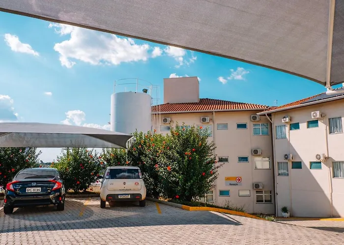 Ferian Plaza Hotel Itapira