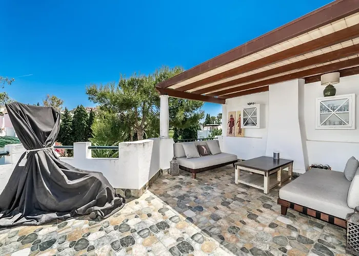 Townhouse At Los Naranjos Gc