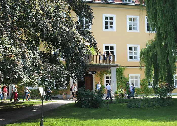 Naturschlosshotel Blumenthal Aichach