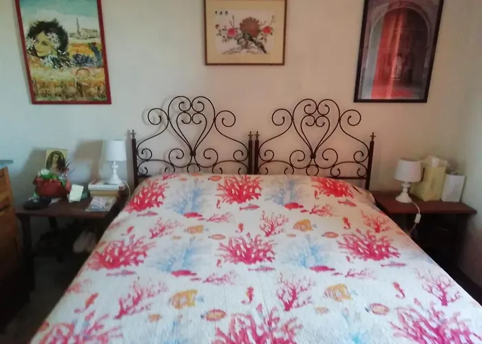 Bed and Breakfast Sa Domo De Afra Stintino