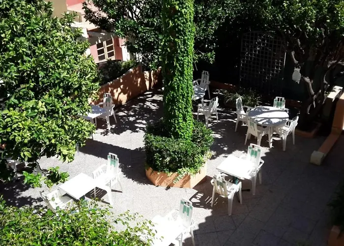 Hotel Provencal Villefranche-sur-Mer