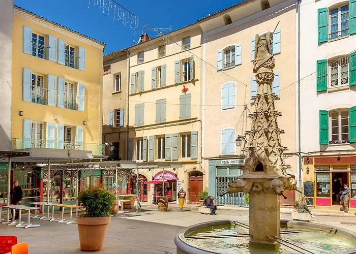 Provence Au Coeur Appart Hotels Forcalquier