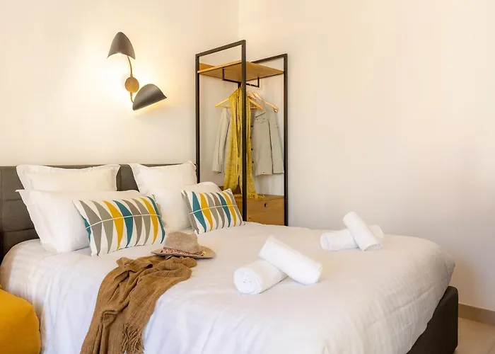 Provence Au Coeur Appart Hotels Forcalquier