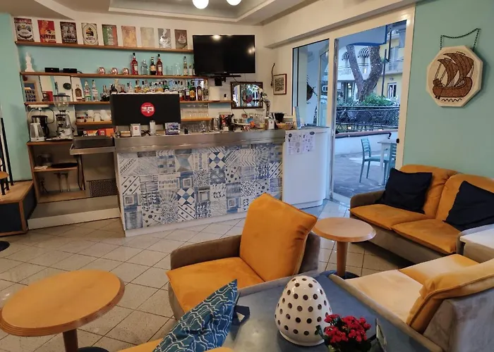 Hotel Adria B&B - Colazione fino alle 12 Misano Adriatico