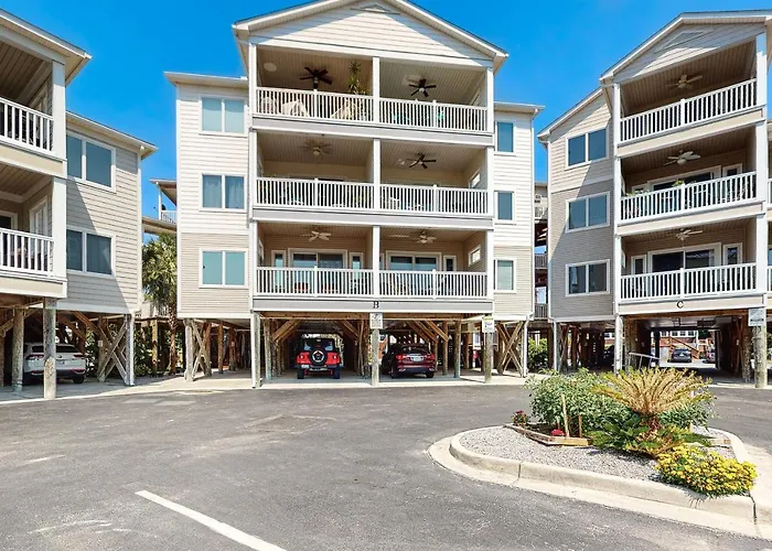 Cool Corner Apartment Folly Beach