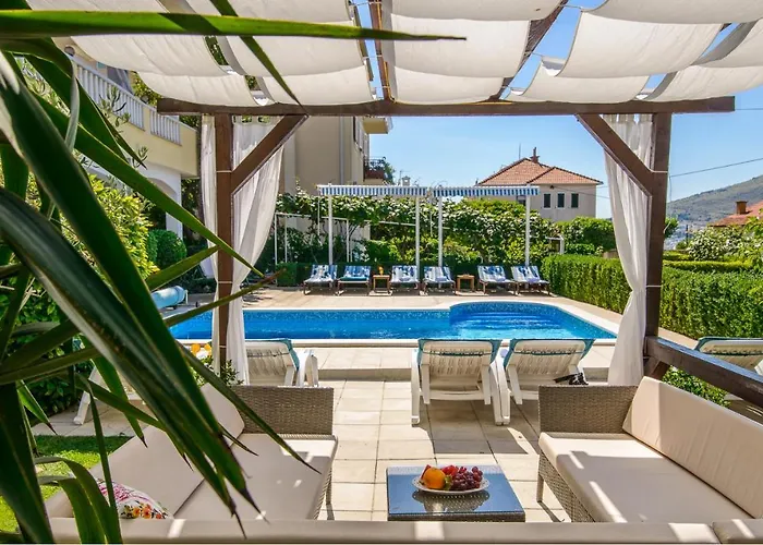 Apartments Kasalo Trogir