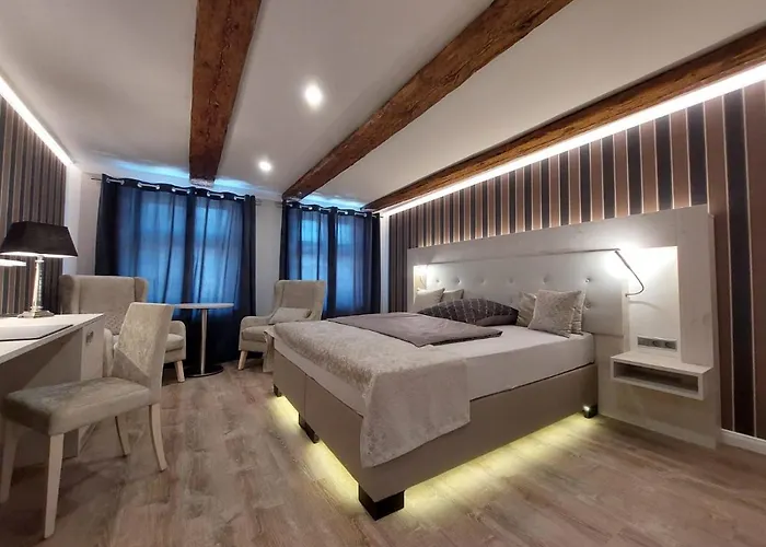 Anacapri Gästehaus Girona