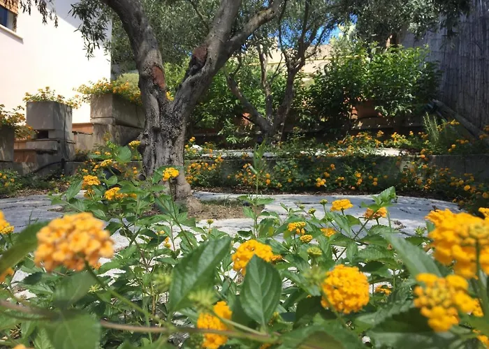 Al Poggio - Luxury Rooms Capoterra