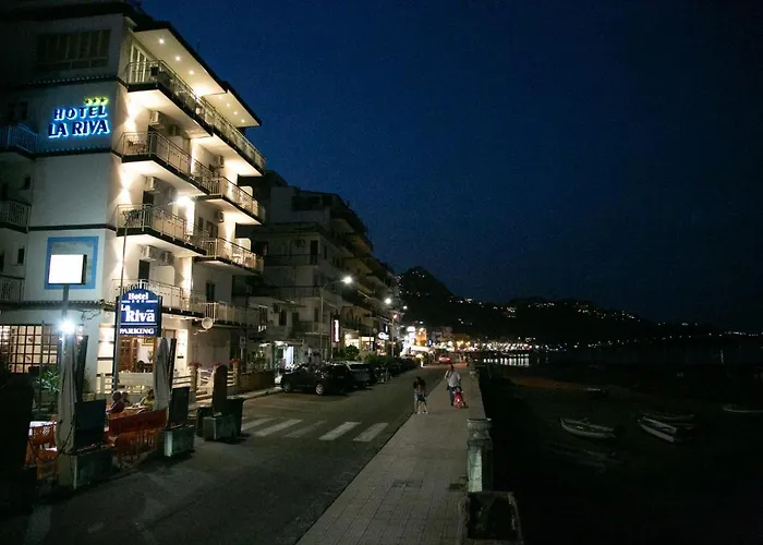 Hotel La Riva Giardini Naxos