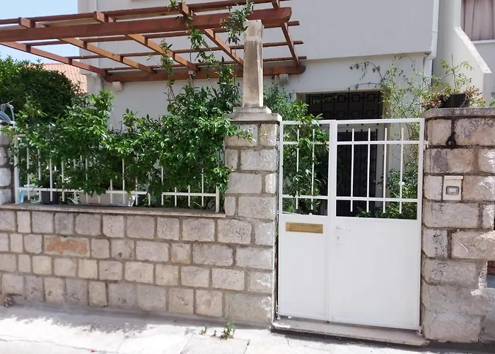 Apartment And Rooms Lapad Dubrovnik