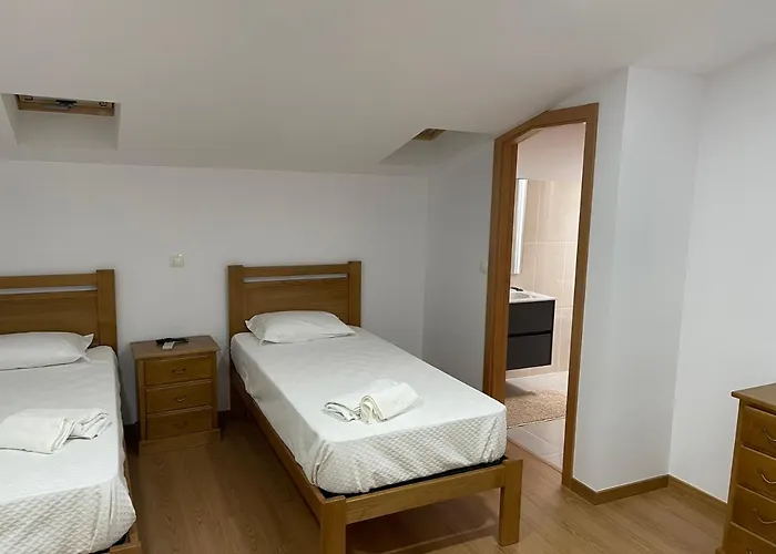 Kualquer Koisa Hotel Tondela