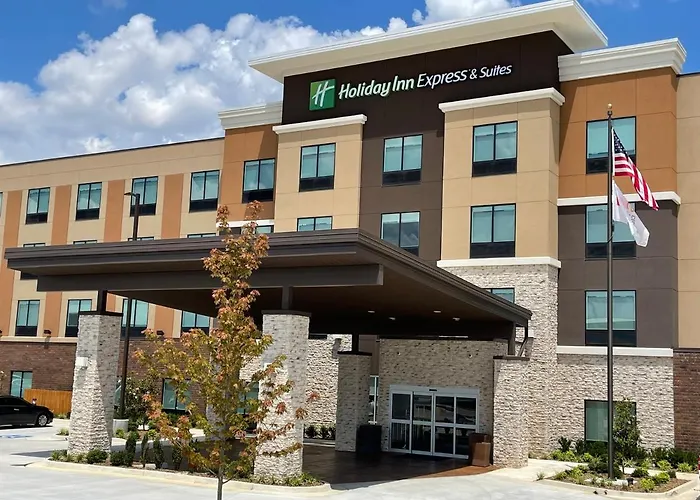 Holiday Inn Express & Suites - Ft. Smith - Airport By Ihg