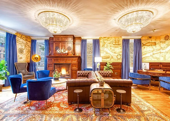 The Hudson Whaler Hotel