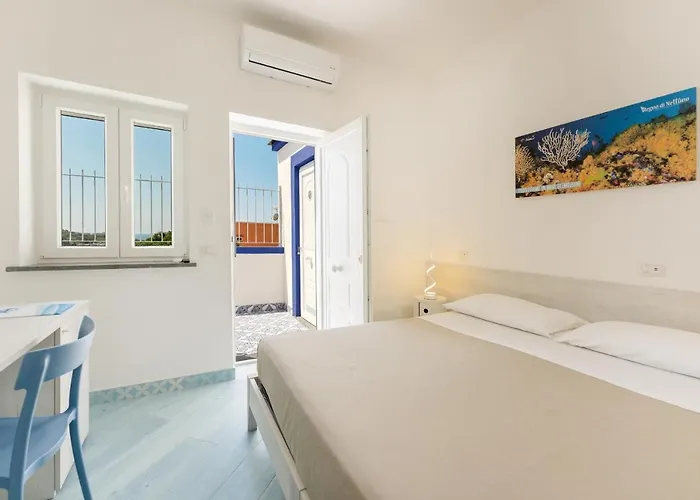 Poseidonia Rooms