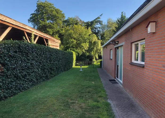 B&B Aan De Hoofdkade