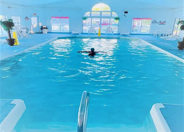 Exit 5 Resort & Condominium