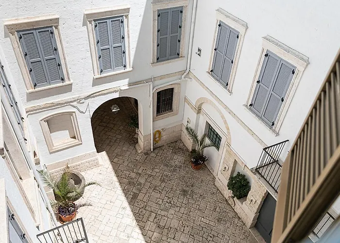 Hotel Mola’s Square House Mola di Bari