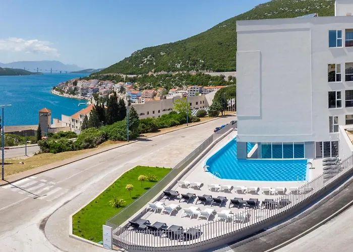 Marea Hotel & Spa