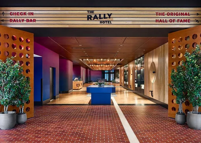 The Rally Hotel At Mcgregor Square Denver