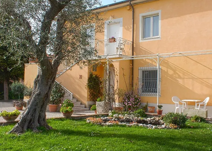 Bed and Breakfast La Ginestra Sirolo
