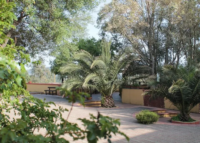 Agriturismo E Antica Fattoria Matteu