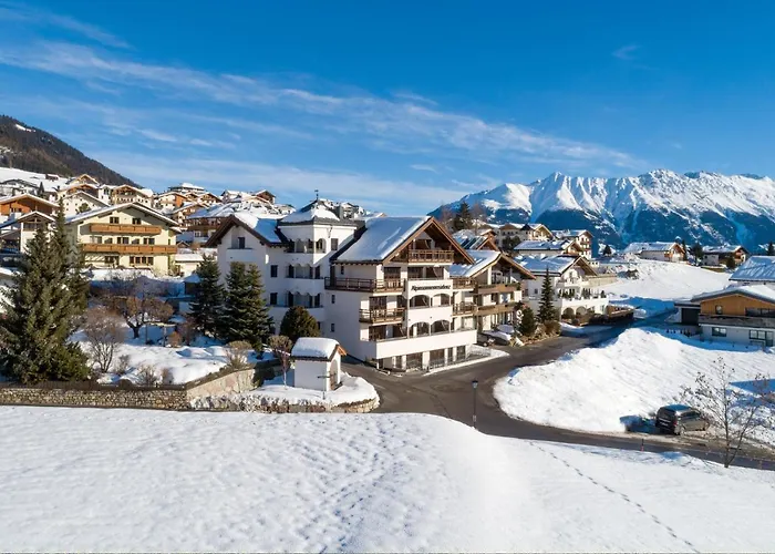 Apart-Hotel Alpinsonnenresidenz Fiss