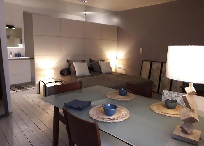Chambre maison de ville dans la cité des trois vallées Saint-Brieuc