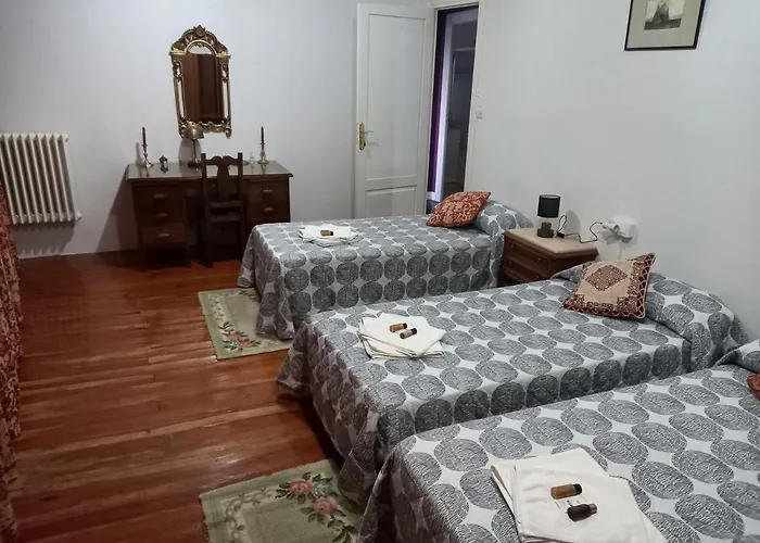 El Bordon De La Casa Batallon Sarria