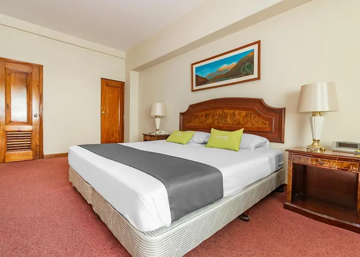 Ayenda Maury Hotel Lima
