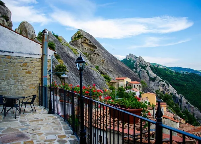 Dimore Dell'Olmo - Ospitalita Diffusa Castelmezzano