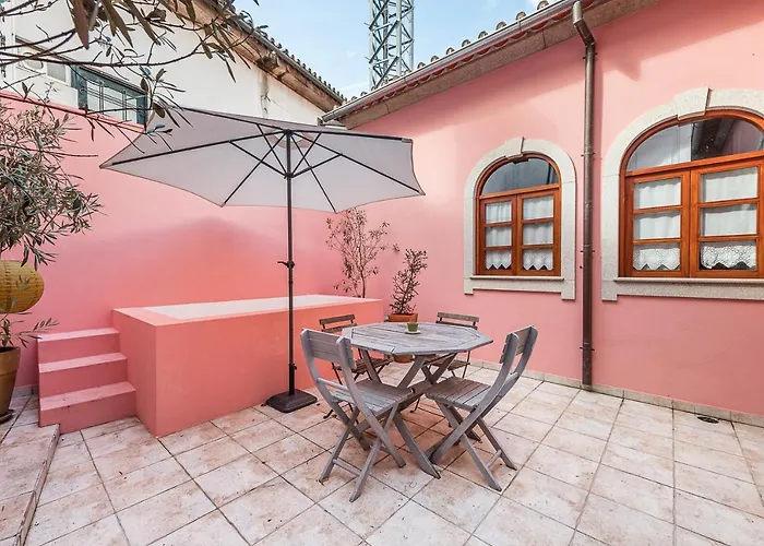 Praça Guest House Arouca
